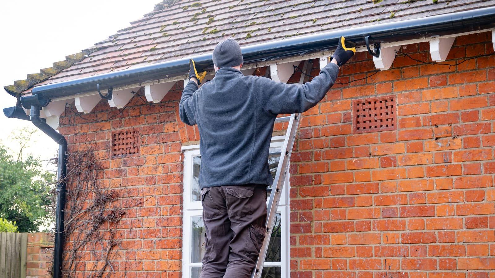 Fascias, Soffits & Guttering by Roofmaster in the Swansea area